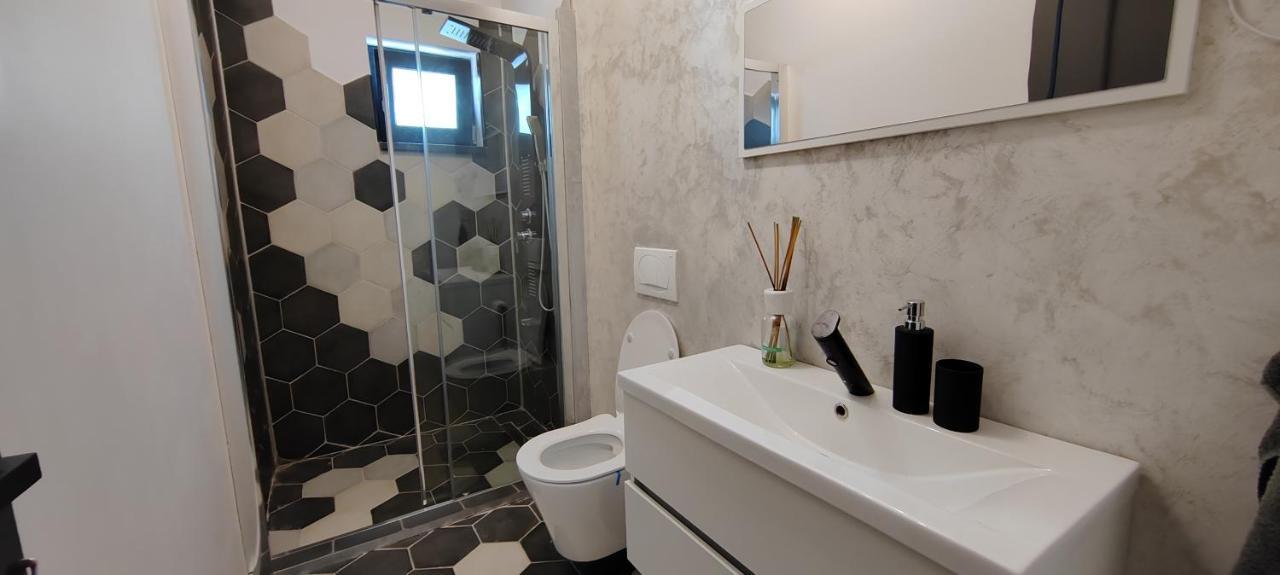 Casira Guesthouse Sinmartin  Luaran gambar